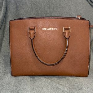 Micheal Kors large satchel